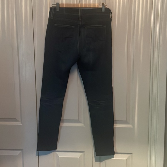 AG Farrah skinny ankle jean. 29r* - Picture 8 of 9